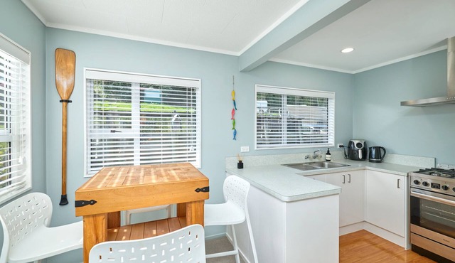 South Bay | Cosy | BBQ Area - KK61334
