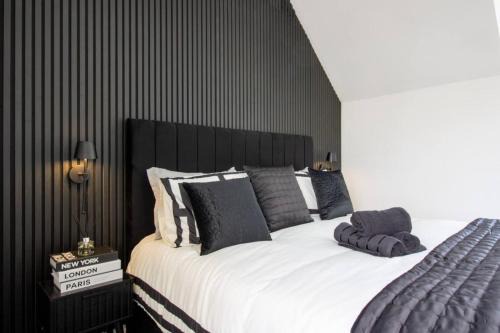 Spacious 3-Bed Apartment, Alva, Clackmannanshire