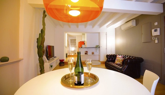 Spacious Apartment in Palma Old Town, Wifi, Air Conditioning, Fully Equipped