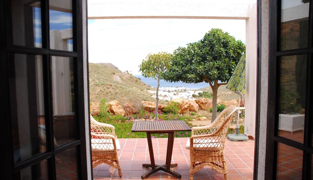 "SPECIAL OFFER" Villa with pool overlooking the sea