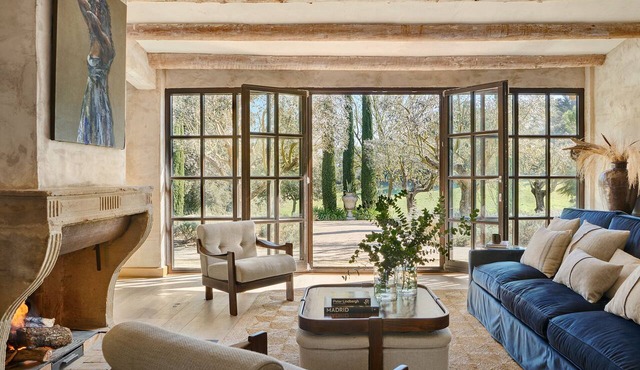 Spectacular unique villa in the Emporda