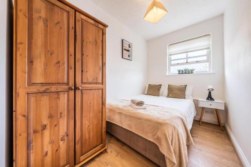 Stansted Airport & Bishops Stortford Town Centre Professional Apartment