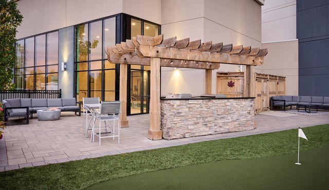Staybridge Suites Niagara-On-The-Lake by IHG