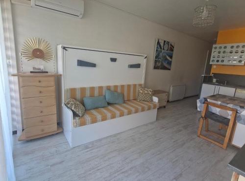 studio chambre cabine proche de tous les sites et commodités