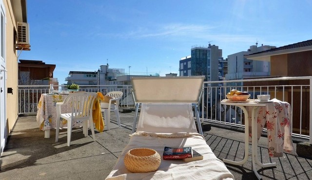 Studio just steps from the beach