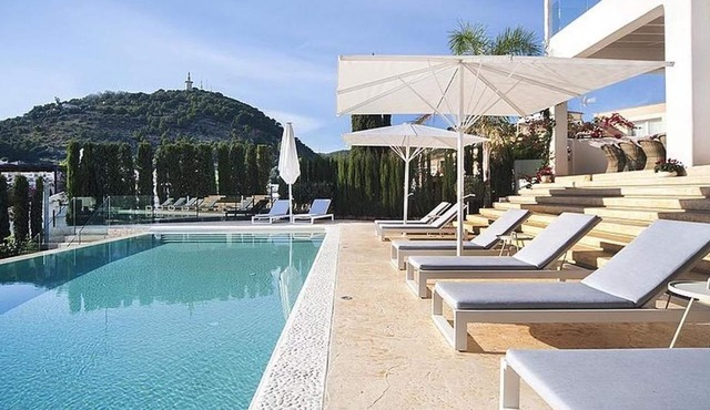 Stunning and luxurious villa