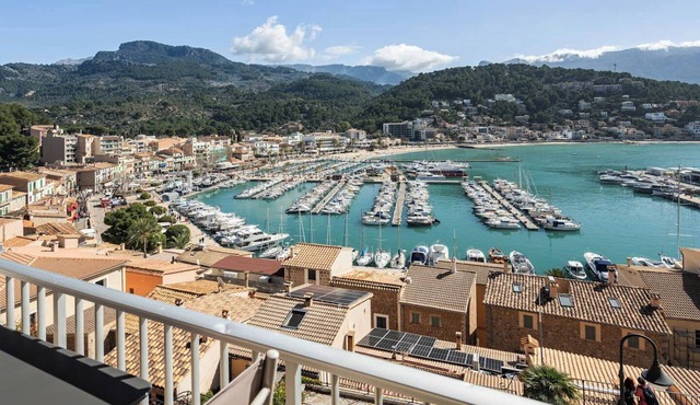 Stunning apartment with spectacular views over the Port de Sóller