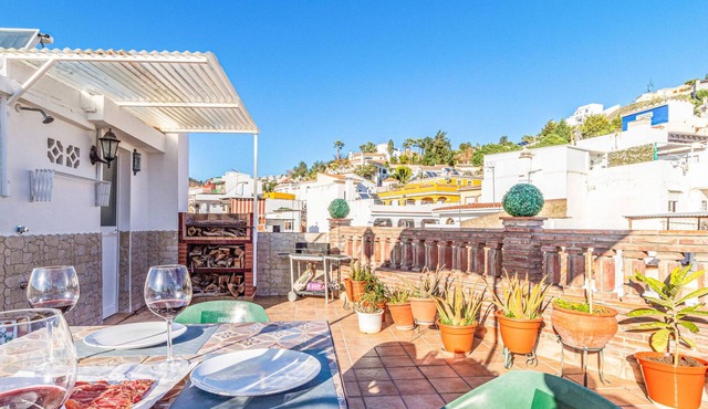 Stunning home in Málaga with WiFi
