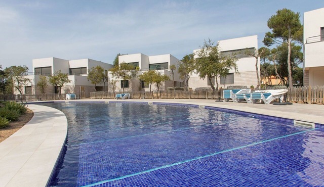 Stunning villa for 7 people with WIFI, A/C, pool, TV, terrace and panoramic view