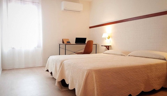 Style, relaxation and beach Your corner in Playa Jardín.