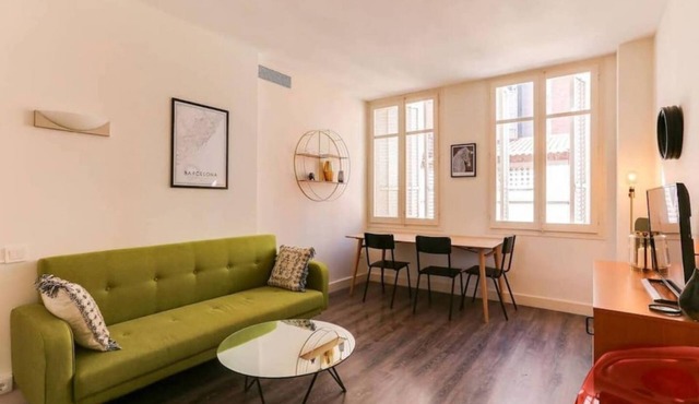 Stylish 2 bedroom in the best area of Barcelona