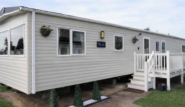 Stylish Coastal Caravan | Seton Sands | Sleeps 6 | Near Edinburgh