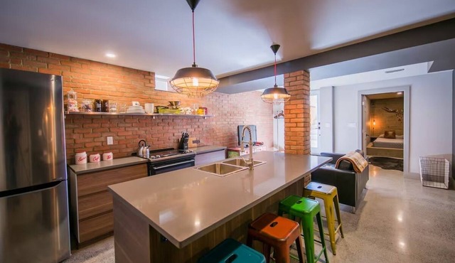 Stylish One Bedroom Apartment in the Junction Triangle