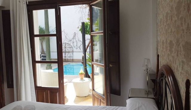 SUITE COMARES