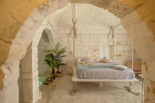 Suite Le Blanche - Luxury Cave Pool