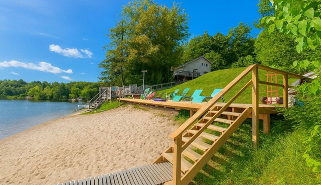 Sunny Point Resort Cottages and Inn