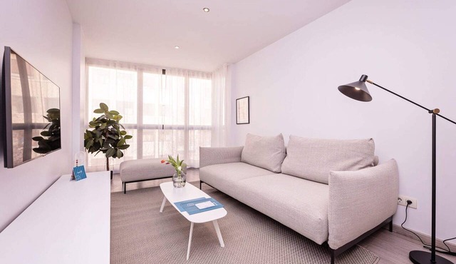 Sweett | Fira 401 - Two Bedroom Apartment, Sleeps 5