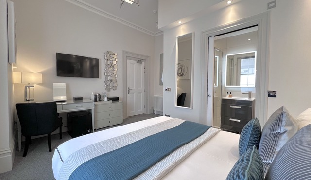 Tavistock House Hotel