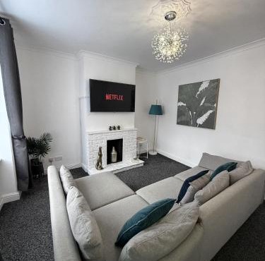 Tettenhall Village Terrace