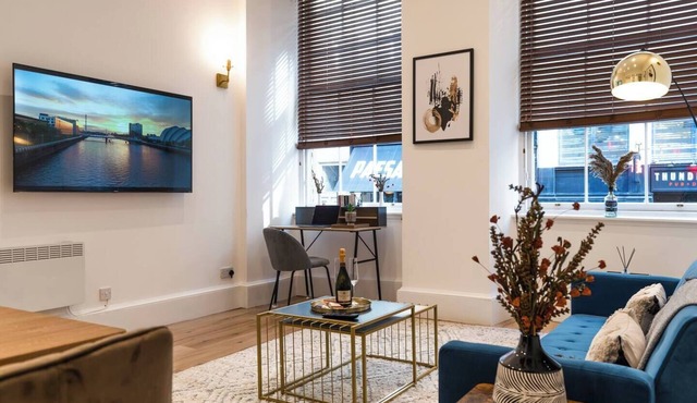 The City Escape - 5* stay in the heart of Glasgow!