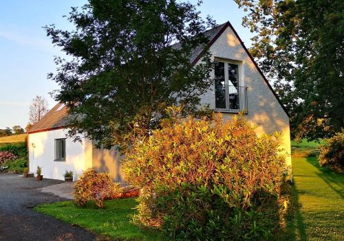 The Cottage at Mid Auchengowan