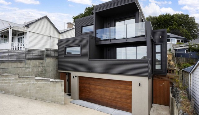 The Designer`s Perch- House on Canongate