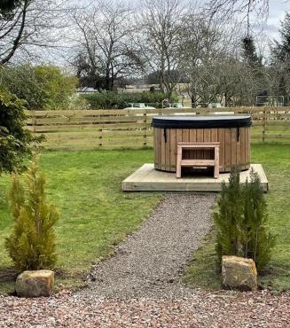 The Farmhouse, 6 bed property, Forres