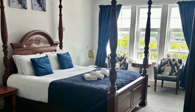 The Harbour Hotel