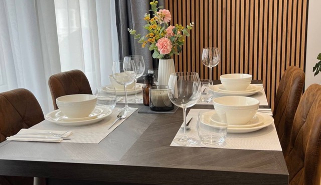 The Home Comfort You Need in London by Interhome