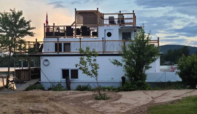 The Lily Pad Vacation Rentals