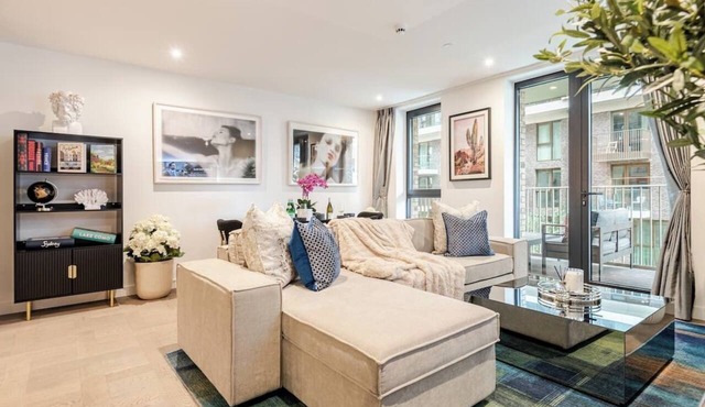 The London Dock HQ - 3 Beds for 6 Guests with AC