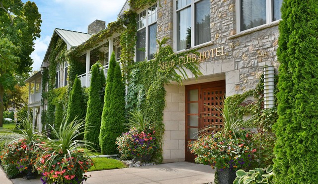 The Shaw Club Hotel