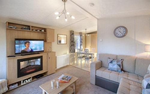 Three Locks Heron View 66 Modern 3 Bed with Wifi and Loch View