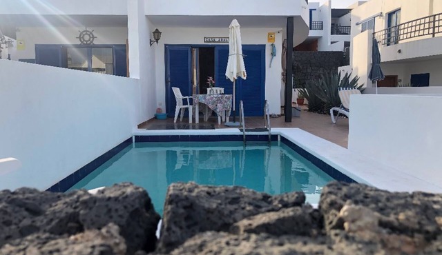 TOWNHOUSE PLAYA BLANCA/LANZAROTE 100 MTS FROM THE SEA