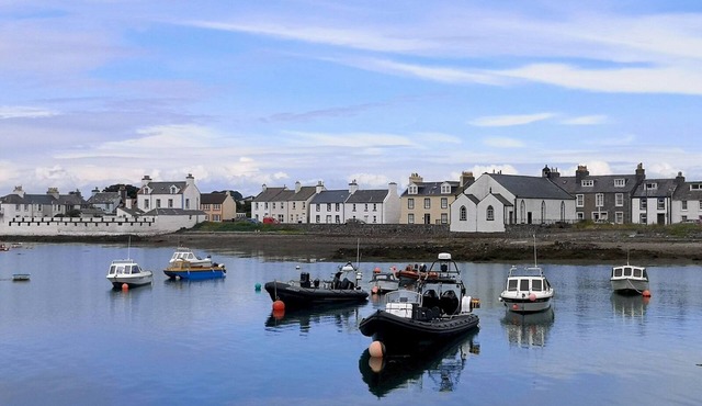 Traditional Cottage with Beautiful Views - Pass the Keys