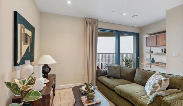 Tranquil Stay in East London