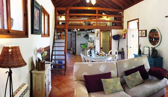 TYPICAL HOUSE CANARIA in stone and wooden ceilings Ideal for Families or Couples