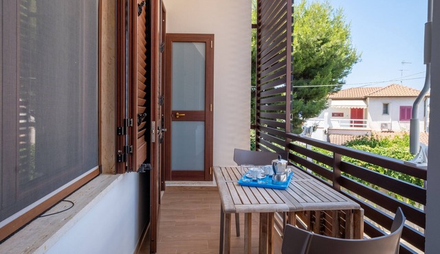 Vacation Home 'Vacanza Alle 4 Colonne - 2' with Balcony, Wi-Fi and Air Conditioning