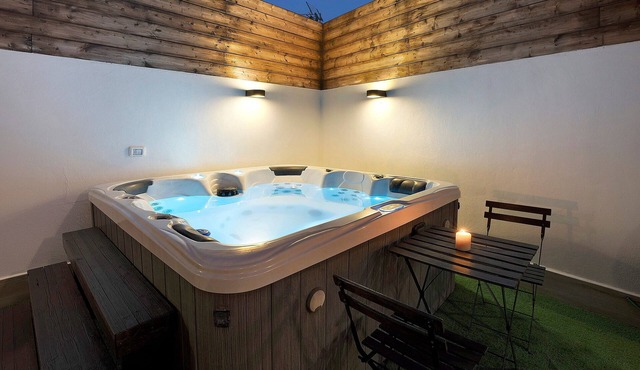 Vacation Home "Casa Miranda" with Whirlpool & Wi-Fi