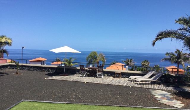 Vacation Home 'Casa Tagoro, Facing The Ocean' with Sea View, Private Terrace and Wi-Fi