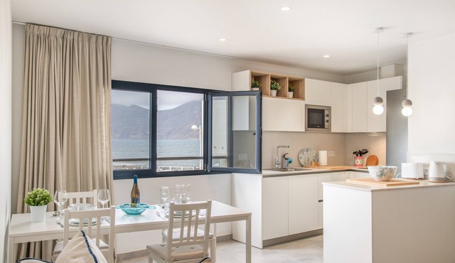 Vacation Home 'Casa Montaña Clara Famara' with Mountain View and Wi-Fi