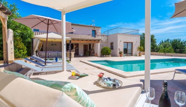 Vacation home Es Cos by Interhome