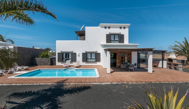 'Villa Ambar' with Mountain View, Sea View, Pool, Wi-Fi, Terraces & Garden