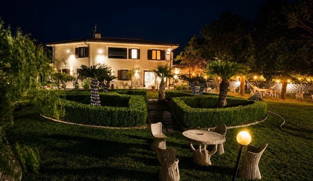 Villa degli ulivi B&B