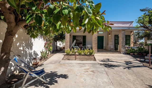 Villa "Edy" near the Beach with Terrace & Garden