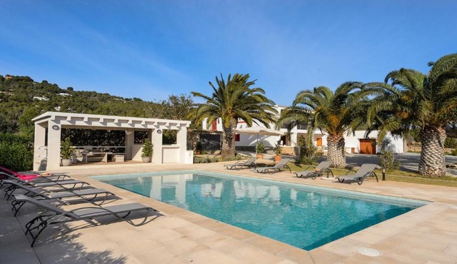 Villa Es Cubells Town