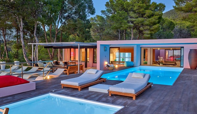 Villa Ibiza with Sea View, Sunset, Wi-Fi, and Air Conditioning