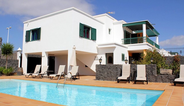 Villa Leonard in Playa Blanca