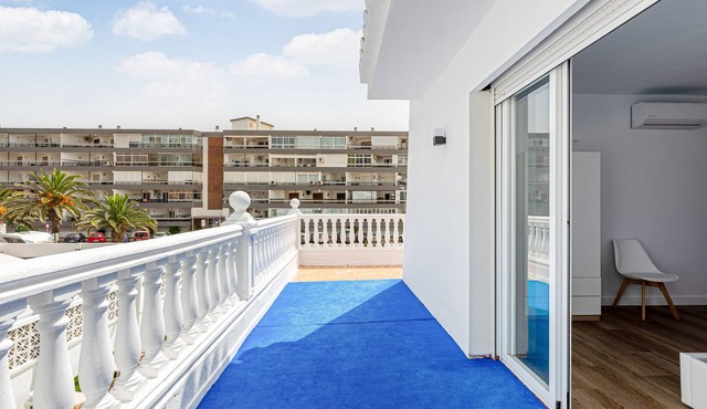 Villa "Mar" with Sea View, Private Pool & Wi-Fi
