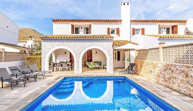 Villa Monsy 1 - Three Bedroom Villa, Sleeps 5